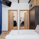 Fabryczna By Renters By Renters * Cracóvia