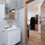 Fabryczna By Renters By Renters